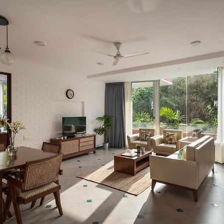 El - Arbol Apartments Панаджи Екстериор снимка